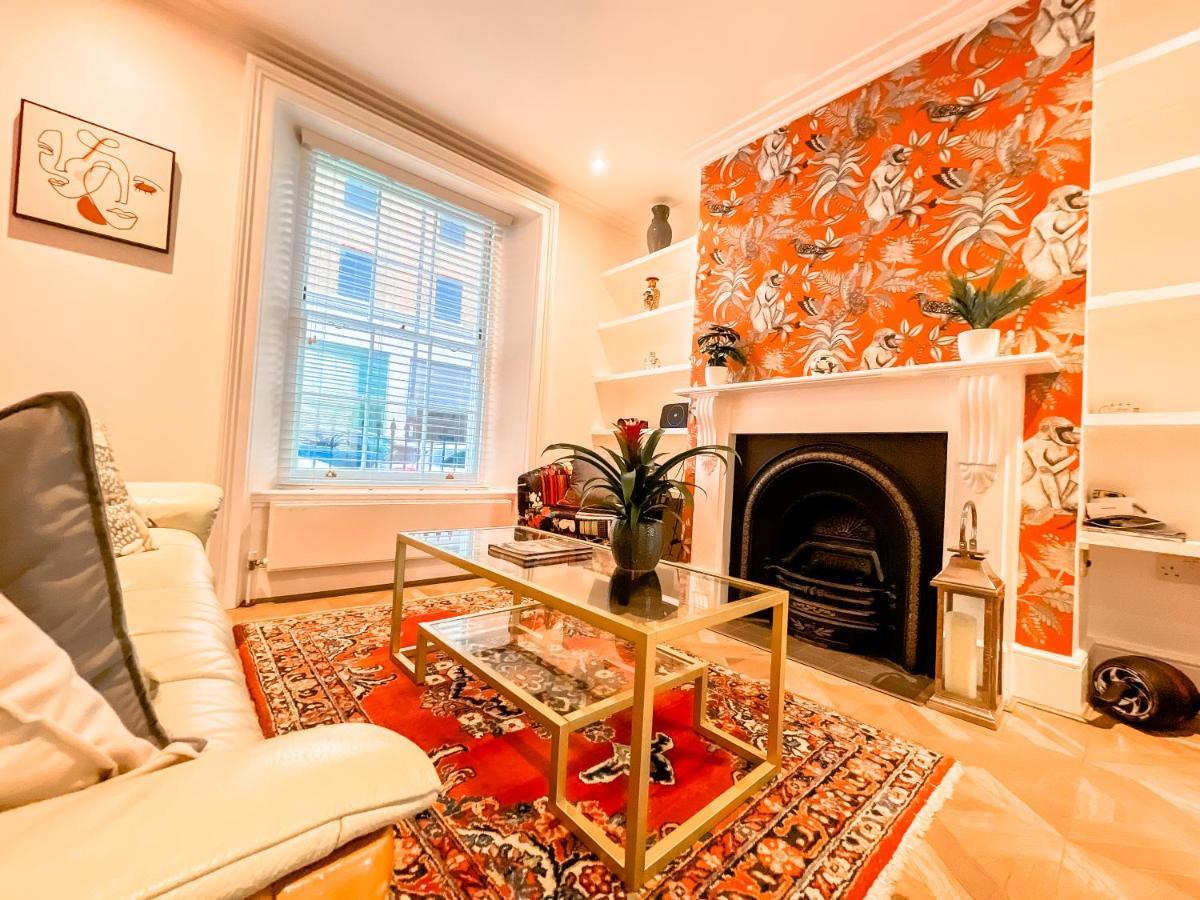 Beautiful & Historic Victoria 3brs Retreat With Ac Case de vacanță Londra